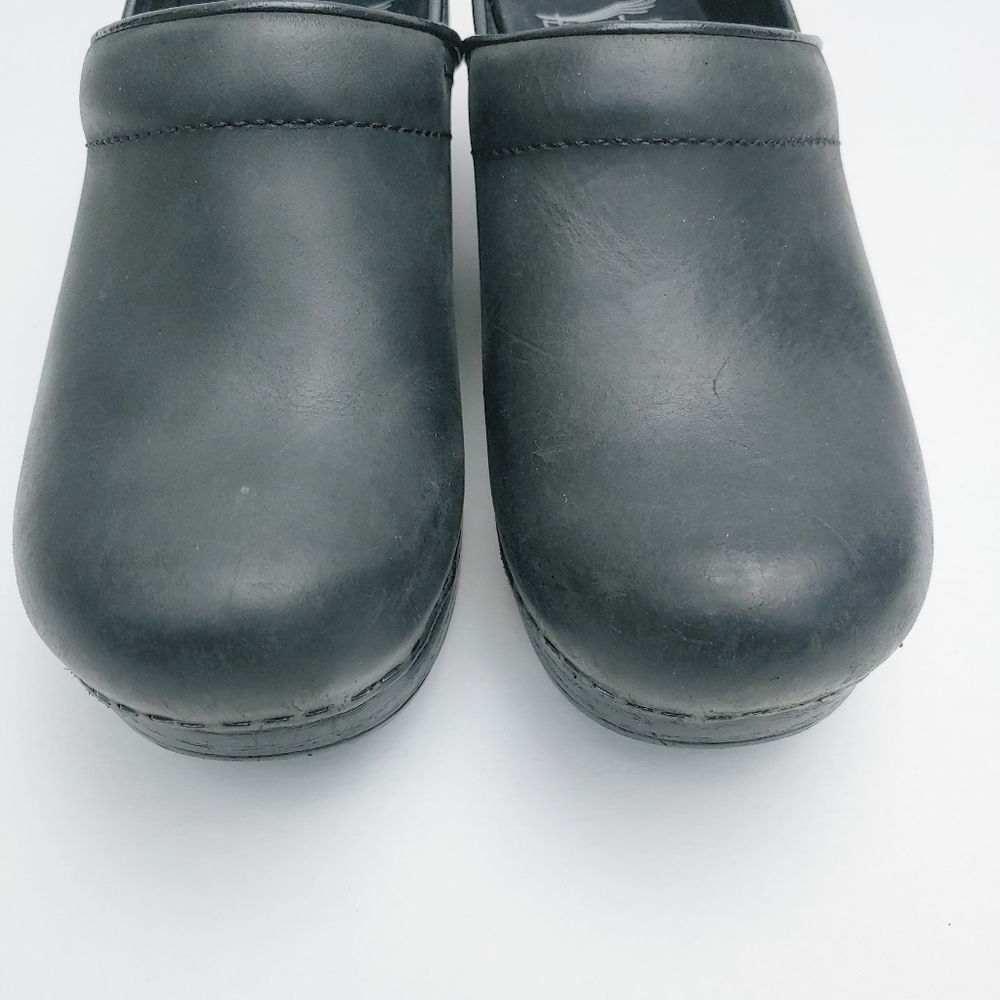 Dansko Black Leather Classic Comfort Nursing Clogs Shoes Sz 37 - Picture 4 of 9